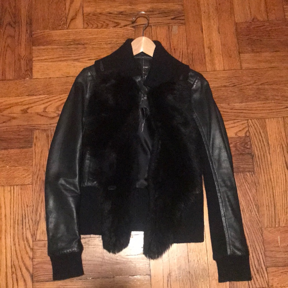 Navy blue leather/ fur Patrizia Pepe jacket
